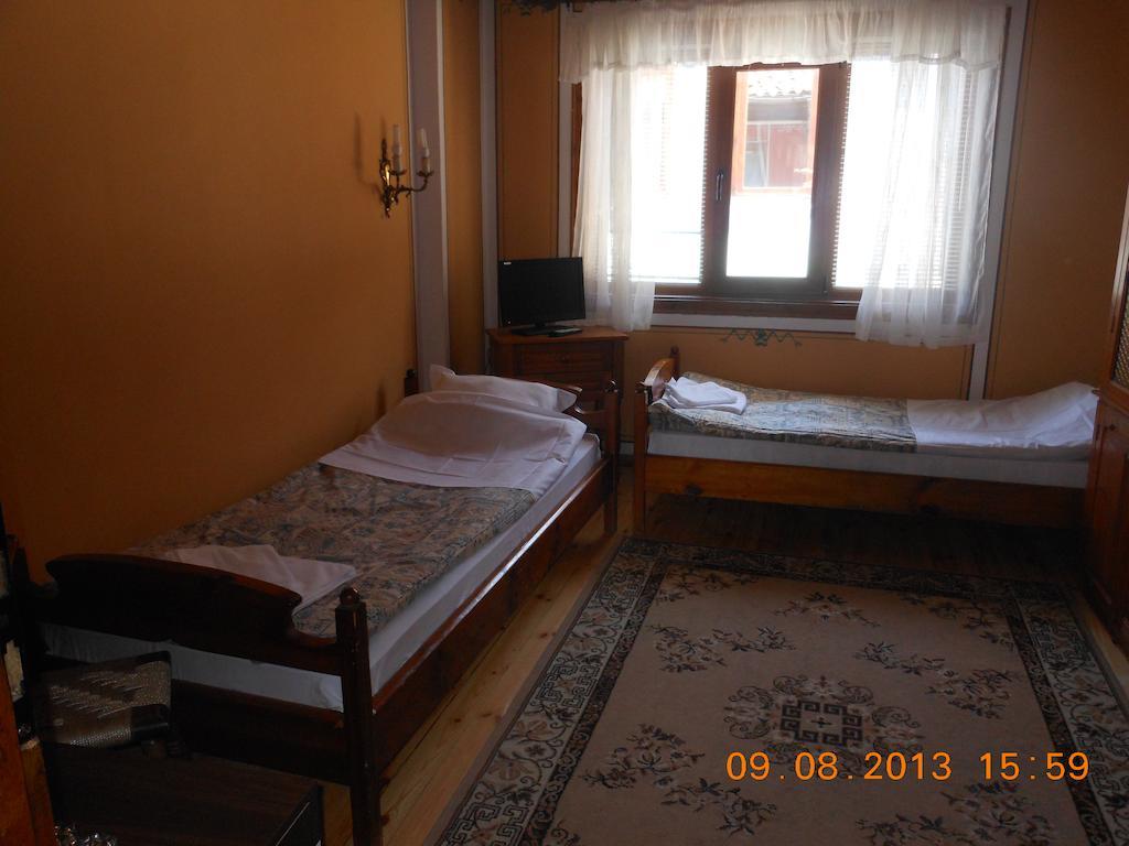 Family Hotel Kalina Koprivshtitsa Phòng bức ảnh