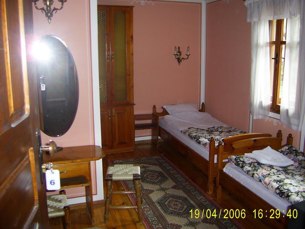 Family Hotel Kalina Koprivshtitsa Phòng bức ảnh